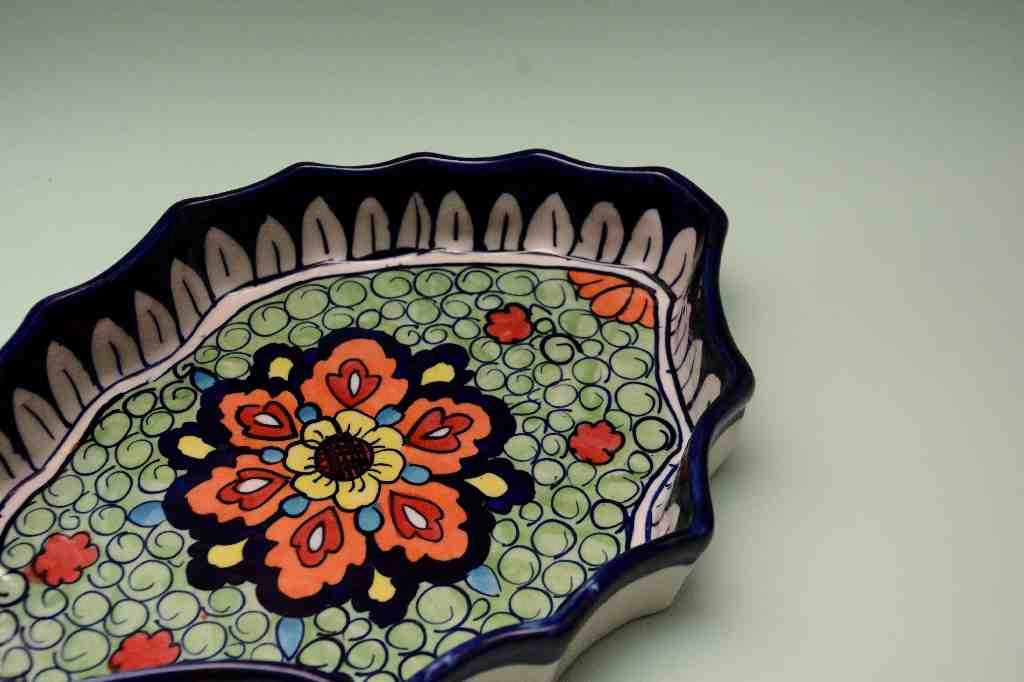  Blue pottery Apple dish IMG # 1