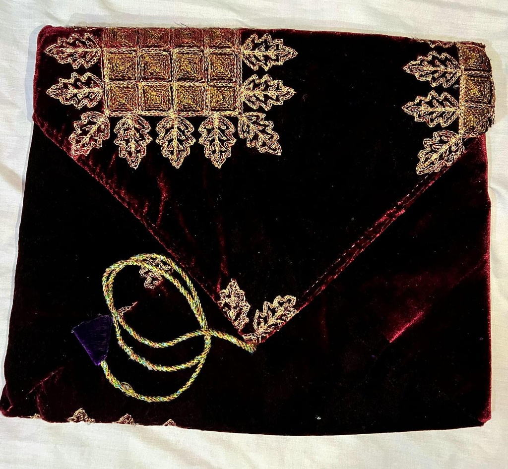 Quran cover