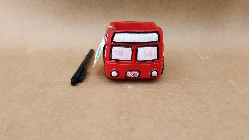 The Double Decker Bus Planter IMG # 3