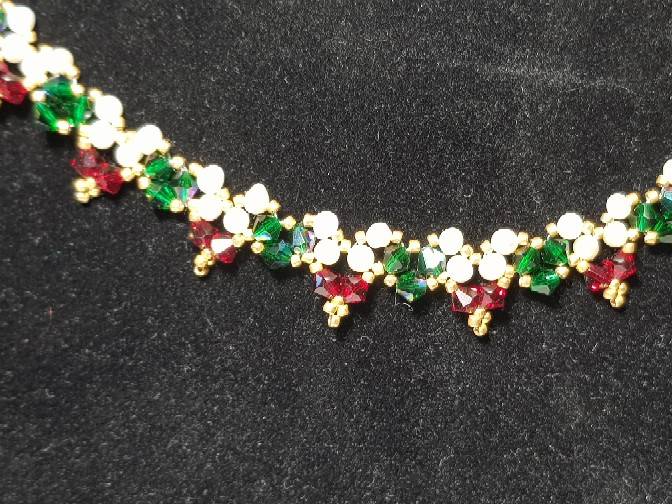 Real pearls and Swarovski Bracelet IMG # 1