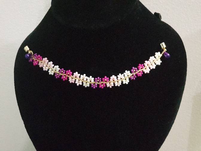 Pink gradient half daisy bracelet