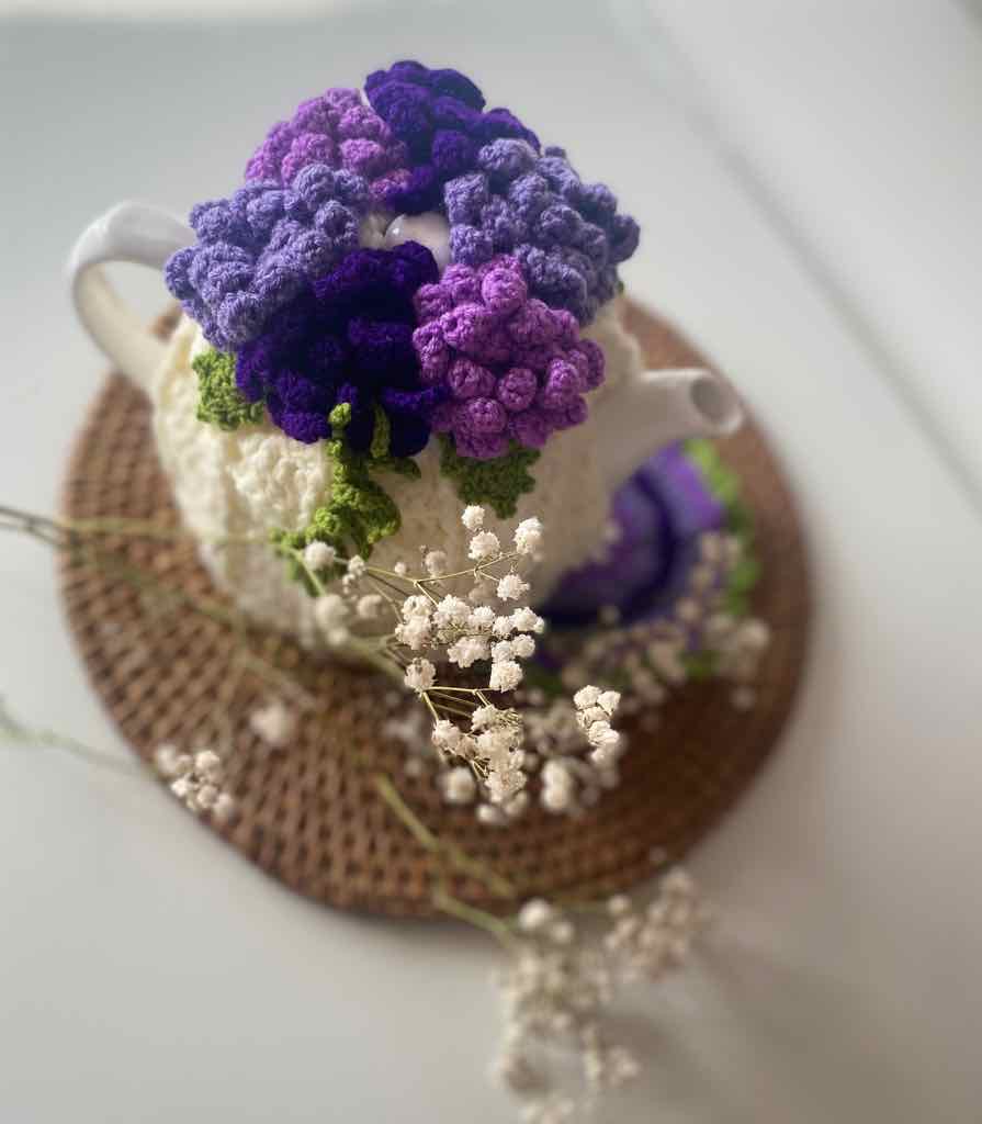 Purple Teacosy
