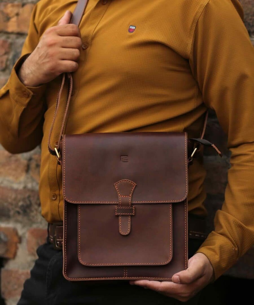 Bellaro – The Satchel Bag – Reddish Brown