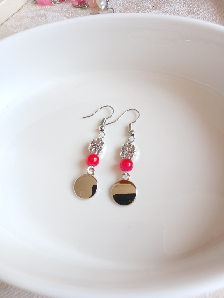 Trendy earrings