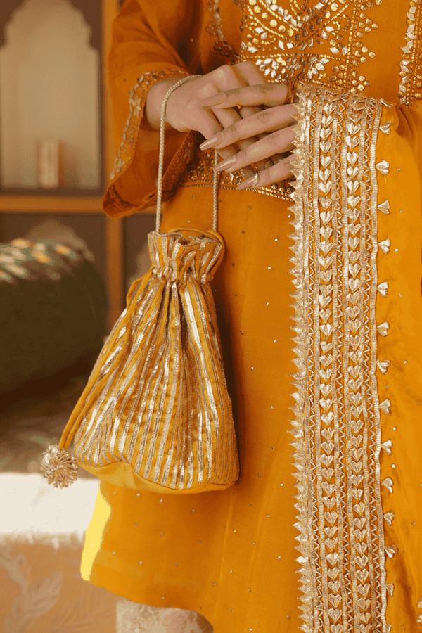 Rivaya Pouch