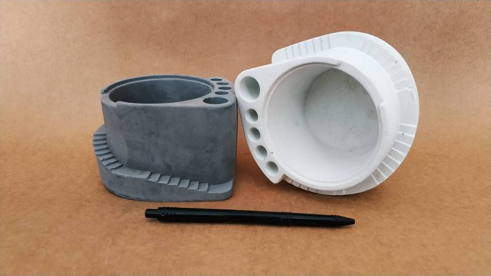The Planter & Desktop Stationery Organizer 2 In 1