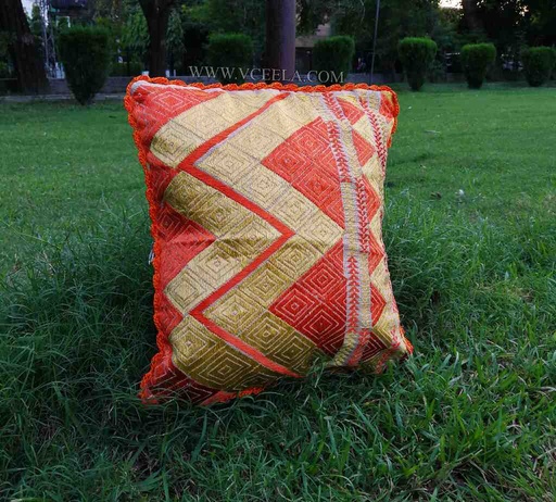 [PK5848-HM-CUS-016621] Embroidered Cushion Cover 