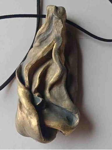 [PK5419-JW-NCK-029688] Hand sculpted pendant necklace 
