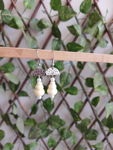TRENDY EARRINGS