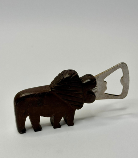 [VC-NUQ-209] Lion Bottle Opener