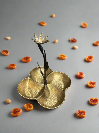 [VC-LAH-002] Hammered Dry Fruit & Candy Bowl with Flower