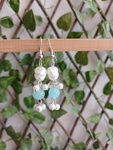 TRENDY EARRINGS