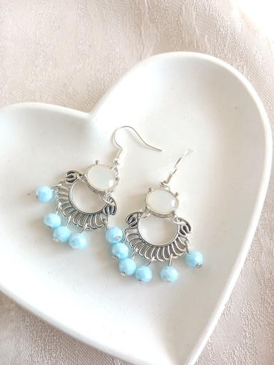 TRENDY EARRINGS