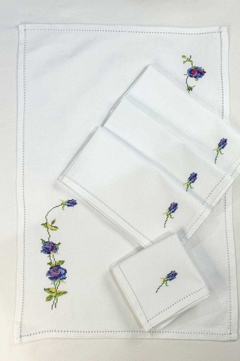 [2.MS.23] Blue Embroidered Mats Set