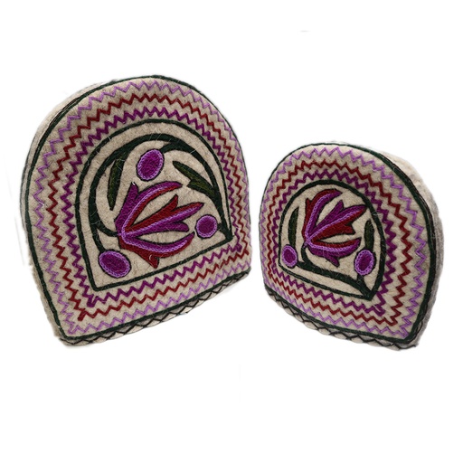 [PK0893-HM-GEN-005053]  Hand Embroidered Tea Cozy set