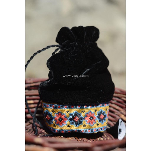 [PK1860-BG-POU-006356] Hand Woven Hunza Pouch 